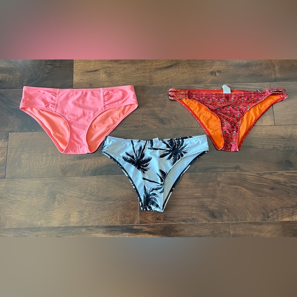 6 Colorful Bikini Bottoms Size Large - Picture 3 of 4